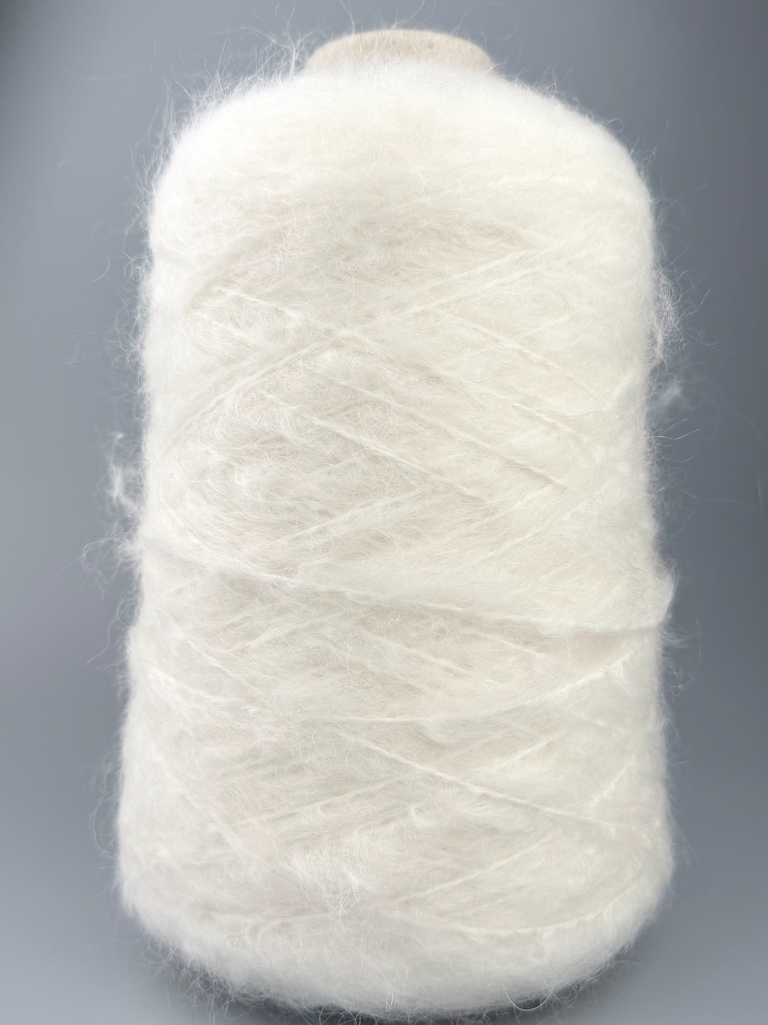 Sesia Milledue – Filato mohair e lana 120m/100g Bianko neutro 5151 foto 2